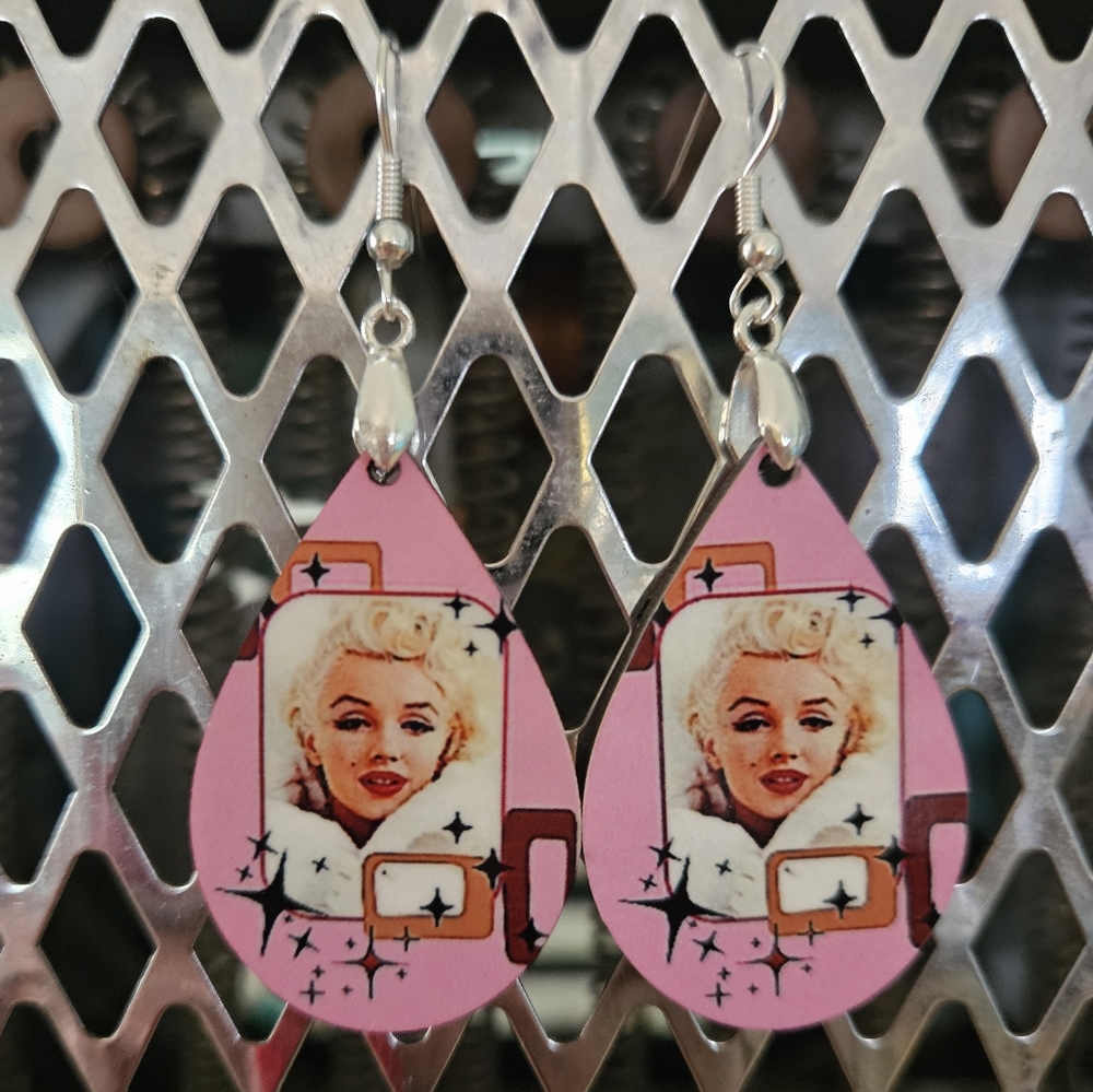 Marilyn Monroe Earrings